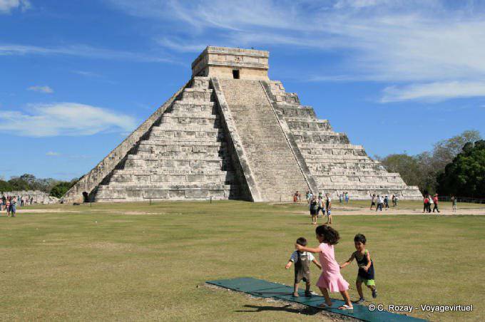 Spiele zu El Castillo Pyramide Kukulkan, Chichen Itza - Mexiko