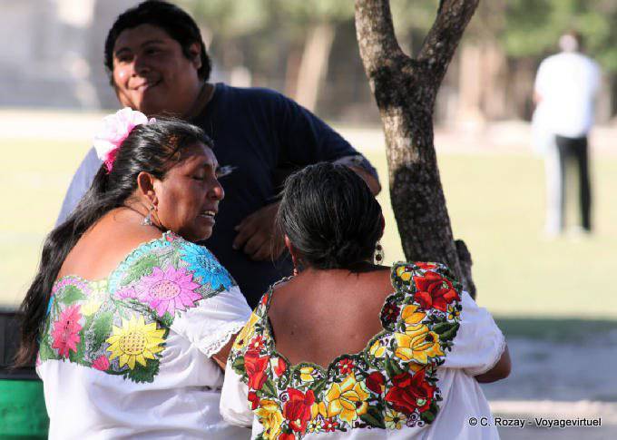 Mexican in Palaver Lokalkolorit, Chichen Itza - Mexiko