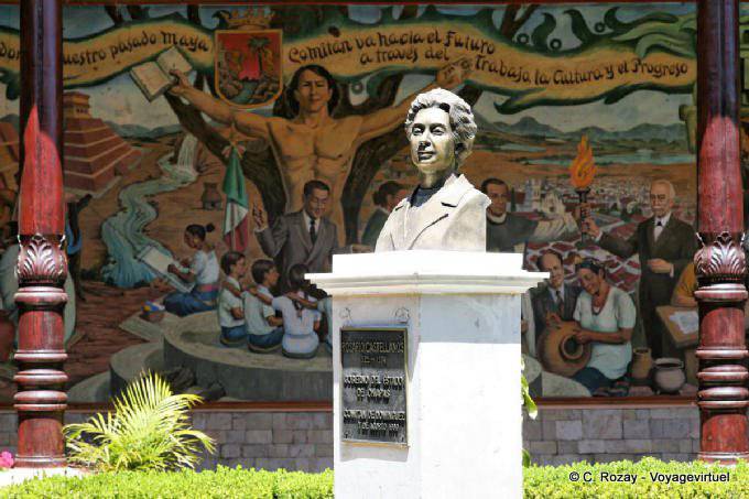 Büste von Rosario Castellanos, Casa de la Cultura, Comitán - Mexiko