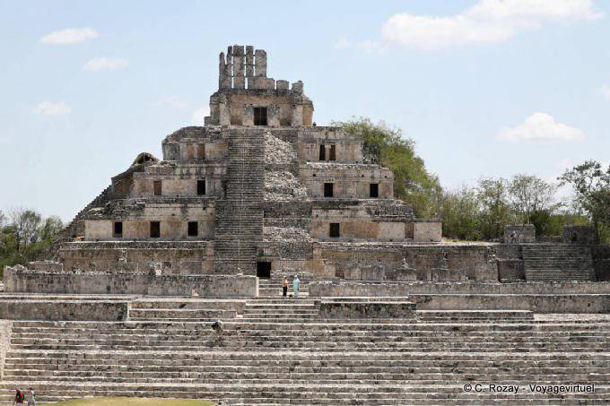 Los Edificio Pisos 5, Edzná - Mexiko