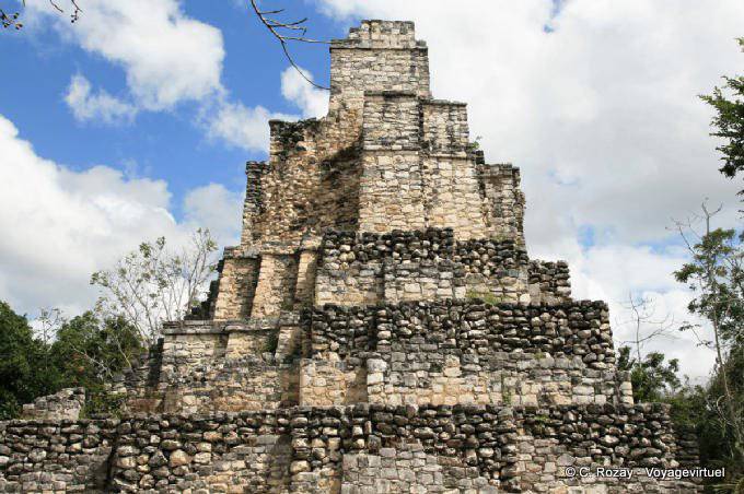 Pyramid Chunyaxché, El Castillo, Muyil - Mexiko