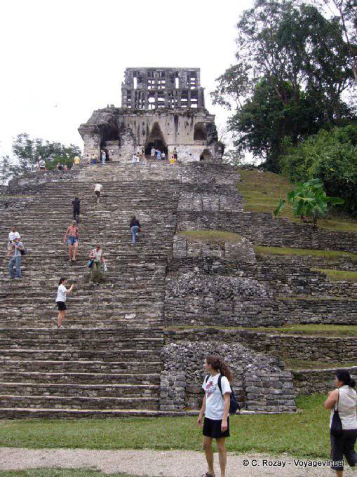 Der Tempel des Kreuzes in Lakam Ha, Palenque - Mexiko