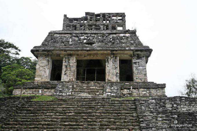 Der Sonnentempel ist Teil der Grupo de la Cruz, Palenque - Mexiko