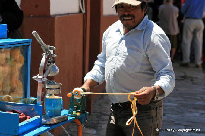 Mechanische Peeling Orangen, San Cristobal de las Casas - Mexiko