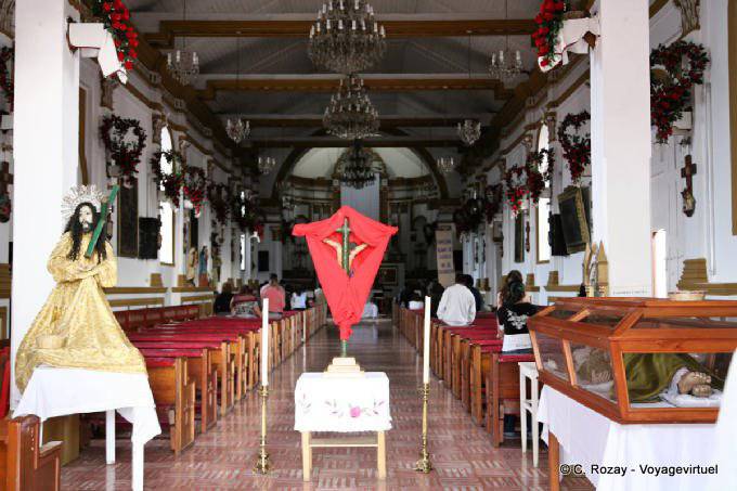 Hauptschiff der Kirche von Guadalupe, San Cristobal de las Casas - Mexiko
