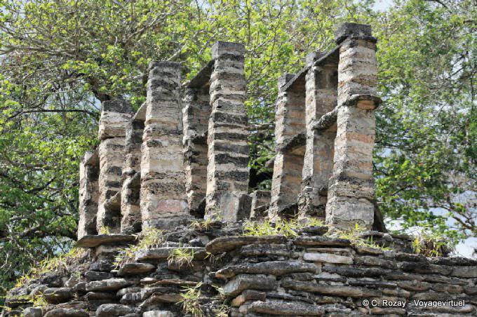 Überreste einer Pyramide, Tonina - Mexiko