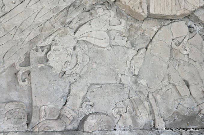 Zeichen in der Unterseite des Fresko der vier Epochen, Tonina - Mexiko