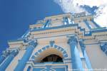 Alle weißen und blauen Fassade, Kirche Santa Lucia, San Cristobal de las Casas, Mexiko.