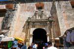 Portal der Kirche von La Caridad, San Cristobal de las Casas, Mexiko.