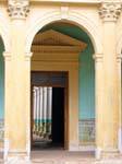 Eingang des alten College, San Cristobal de las Casas, Mexiko.
