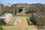 Juego de Pelota Blick und las Monjas Cuadrangula von der Casa de las Tortugas, Uxmal, Mexiko.