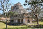 Portico des Gebäudes des Leguan, Uxmal, Mexiko.