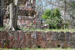 Reste von Mauern, Uxmal, Mexiko.