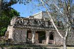 Die kubische Steinstruktur, andere Ansicht, Uxmal, Mexiko.