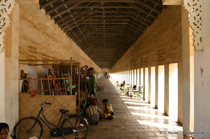 Eintrag Swezigon Pagode in Bagan - Myanmar (Birma)