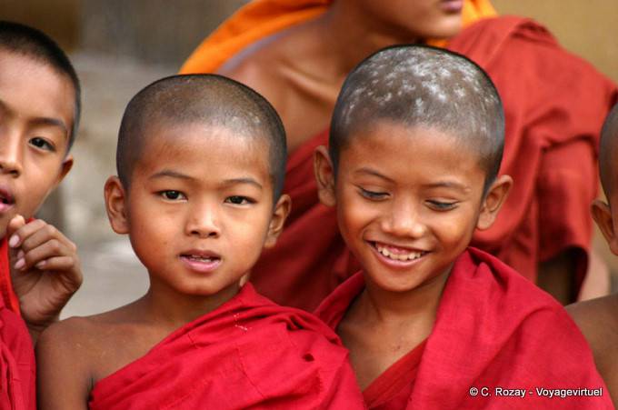 Porträt des kleinen Mönche, Bagan - Myanmar (Birma)