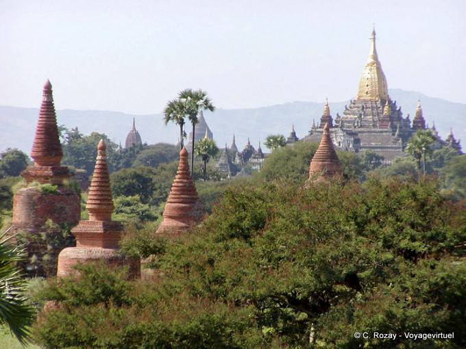 Blick aus der Nähe der Ananda-Tempel, Bagan - Myanmar (Birma)