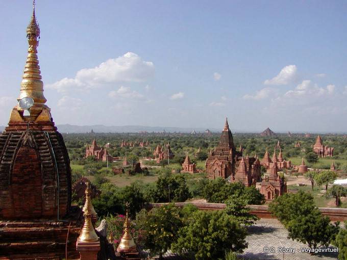 Der Wald-Tempel Blick von der Lemyethna Tempel, Bagan - Myanmar (Birma)