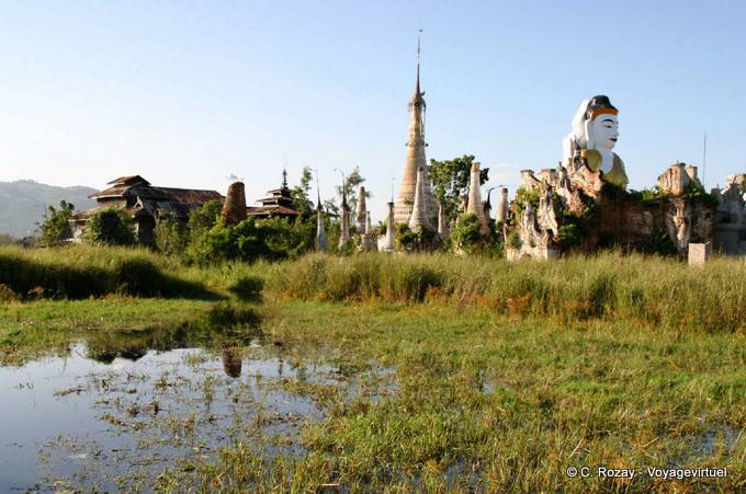 Tempel in der Mitte der Inle-See - Myanmar (Birma)