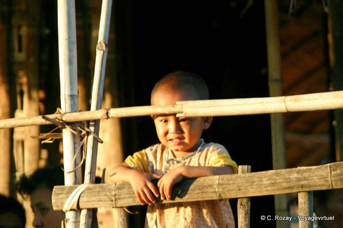 Kind der Sonne, Inle-See - Myanmar (Birma)