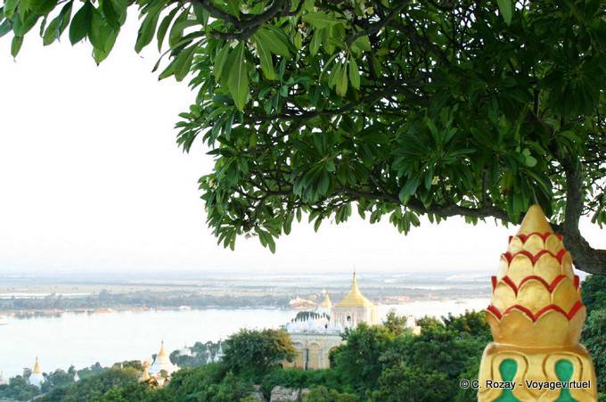 Mandalay Tal von Sagaing Hill - Myanmar (Birma)