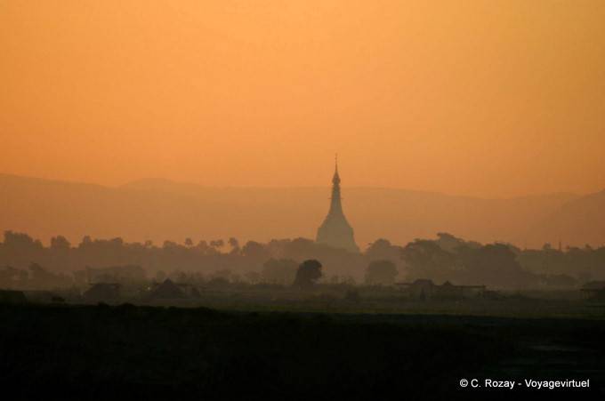 Drucken bei Sonnenaufgang, Mandalay - Myanmar (Birma)