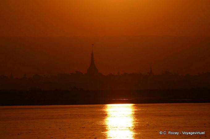 Farben des Irrawaddy, Mandalay - Myanmar (Birma)