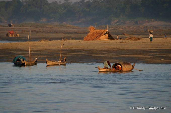Das tägliche Leben auf dem Irrawaddy, Mandalay - Myanmar (Birma)