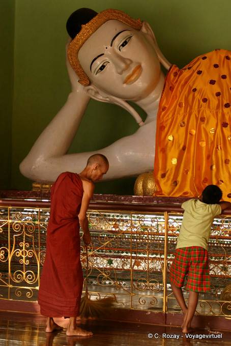 Bust liegenden Buddha, Shwedagon-Pagode, Rangun - Myanmar (Birma)