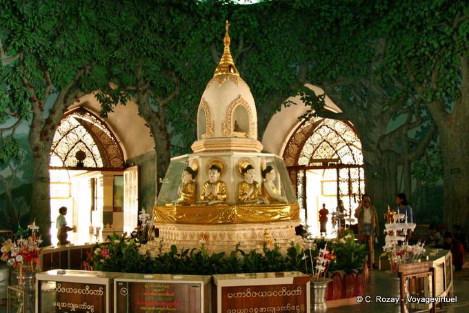 Innenhalle der Pagode Maha Wizaya, Rangun - Myanmar (Birma)