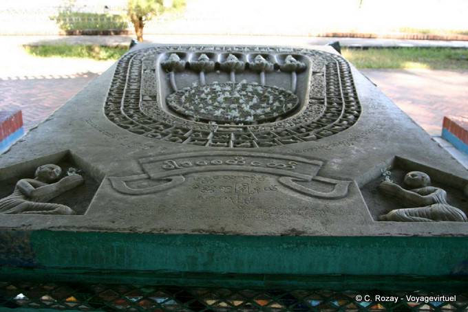 Buddha Fußabdruck, Kaba Aye Pagode, Yangon - Myanmar (Birma)