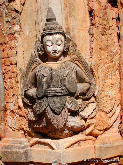 Andere Buddha geschnitzt Abhaya Mudra, Sagar - Myanmar (Birma)