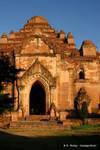 Eingang zum Dhammayangyi Pagode, 12. Jahrhundert, Bagan, Birma.