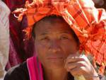 Das Aussehen der nachdenkliche Frau Pa-O, Inle-See, Birma.