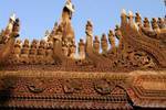 Holzschnitzerei, Shwe In Bin, Mandalay, Birma.