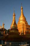 Stupas Mahamuni Pagode, Mandalay, Birma.