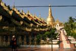 Blick vom Eingang ist, Shwedagon-Pagode, Rangun, Birma.