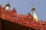 Details der Dekoration der Dachkante, Shwedagon-Pagode, Rangun, Birma.