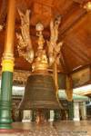 Glocke Singumin oder Maha Gantha (23 Tonnen), Shwedagon-Pagode, Rangun, Birma.