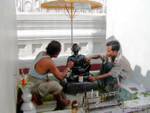Reparaturen Statue, Sule Pagode, Rangun, Birma.