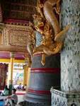 Fabelhafte Tiere geschnitzt und Glocke Maha Gantha, Shwedagon-Pagode, Rangun, Birma.