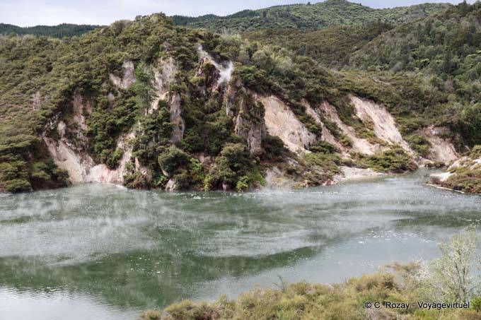 Hot Bratpfanne See, Waimangu Volcanic Valley, Rotorua - Neuseeland
