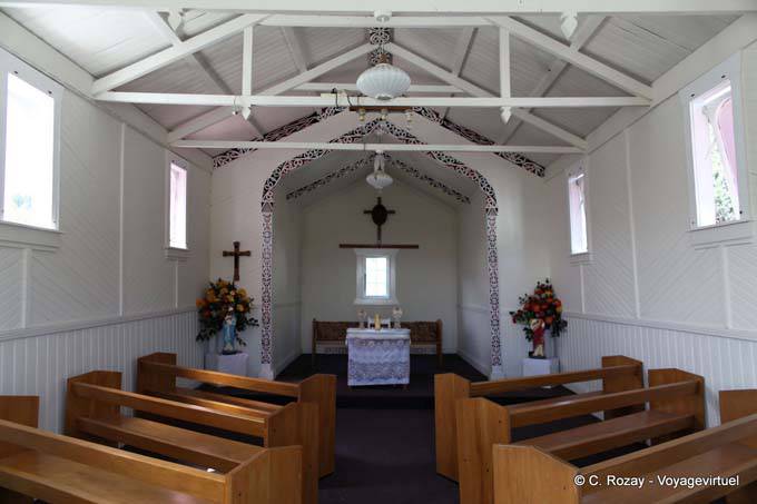 Im Inneren der Maori-katholischen Kirche, Whakarewarewa Thermal Village, Rotorua - Neuseeland