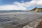 Der alte Hafen von der Straße Waima, Tokomaru Bay, East Cape gesehen, Neuseeland.