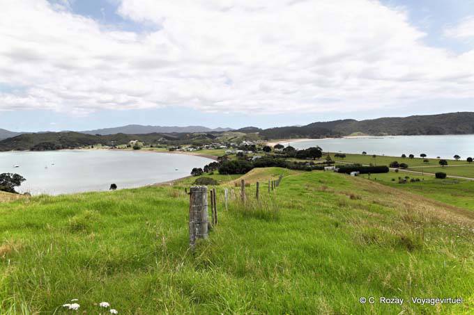 Zwischen Bland Bay und Bay Tuparehuia - Neuseeland