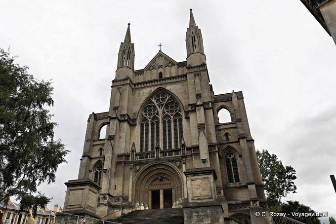 Frontansicht vom Octagon, Dunedin St Pauls Cathedral - Neuseeland