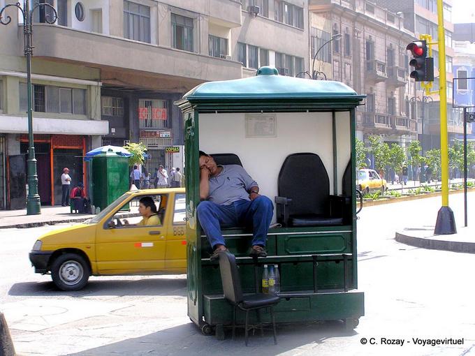 Nap Schuhputzer, Lima -Peru
