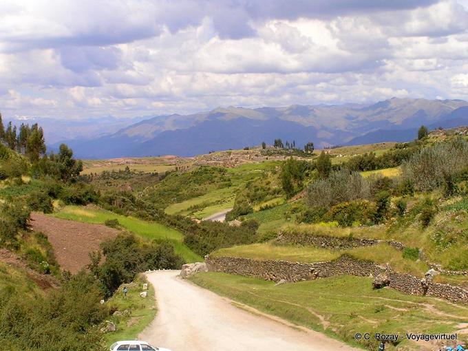 Tambomachay zwischen Peru und Pukapukara -Peru
