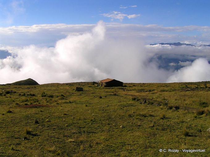 Andenhimmel in Richtung Mollepata, Cusco Region -Peru
