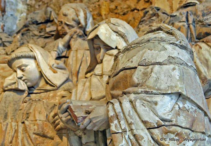 Fragment der religiösen Skulptur, Kloster Alcobaça - Portugal